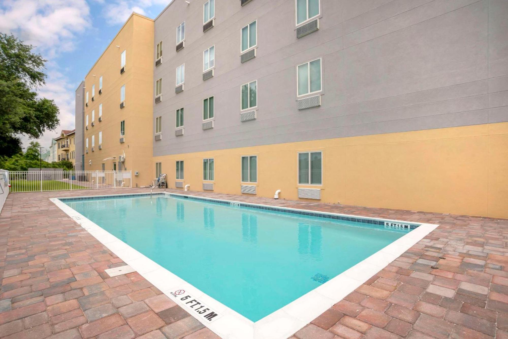 Comfort Inn & Suites Destin Near Henderson Beach Miramar Beach Ngoại thất bức ảnh